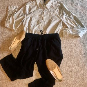 Forever21 Women’s Striped Button Down